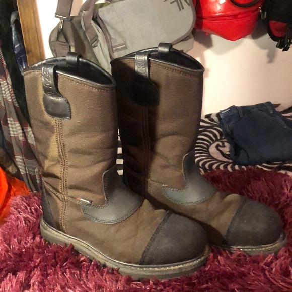 red wing maxbond boots